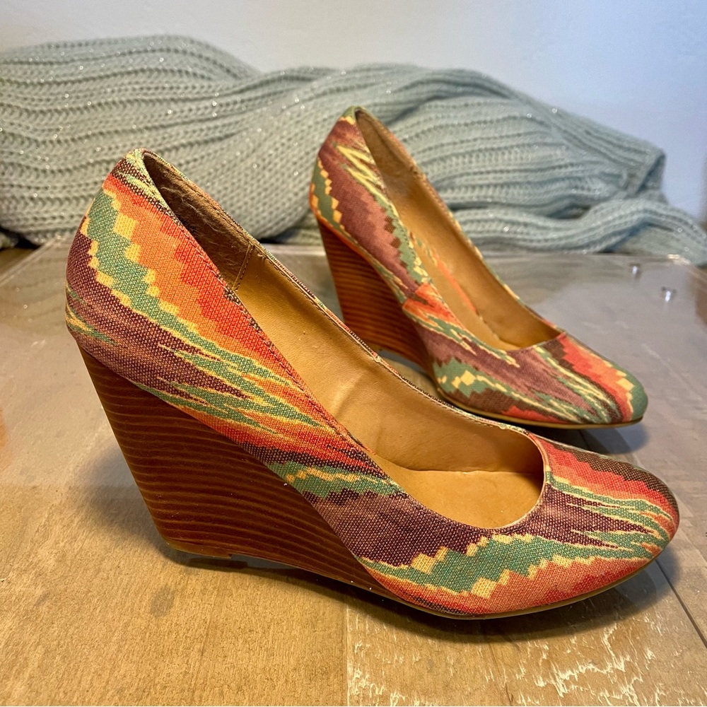 Mix No. 6 Bohemian Wedges Size 8 1/2